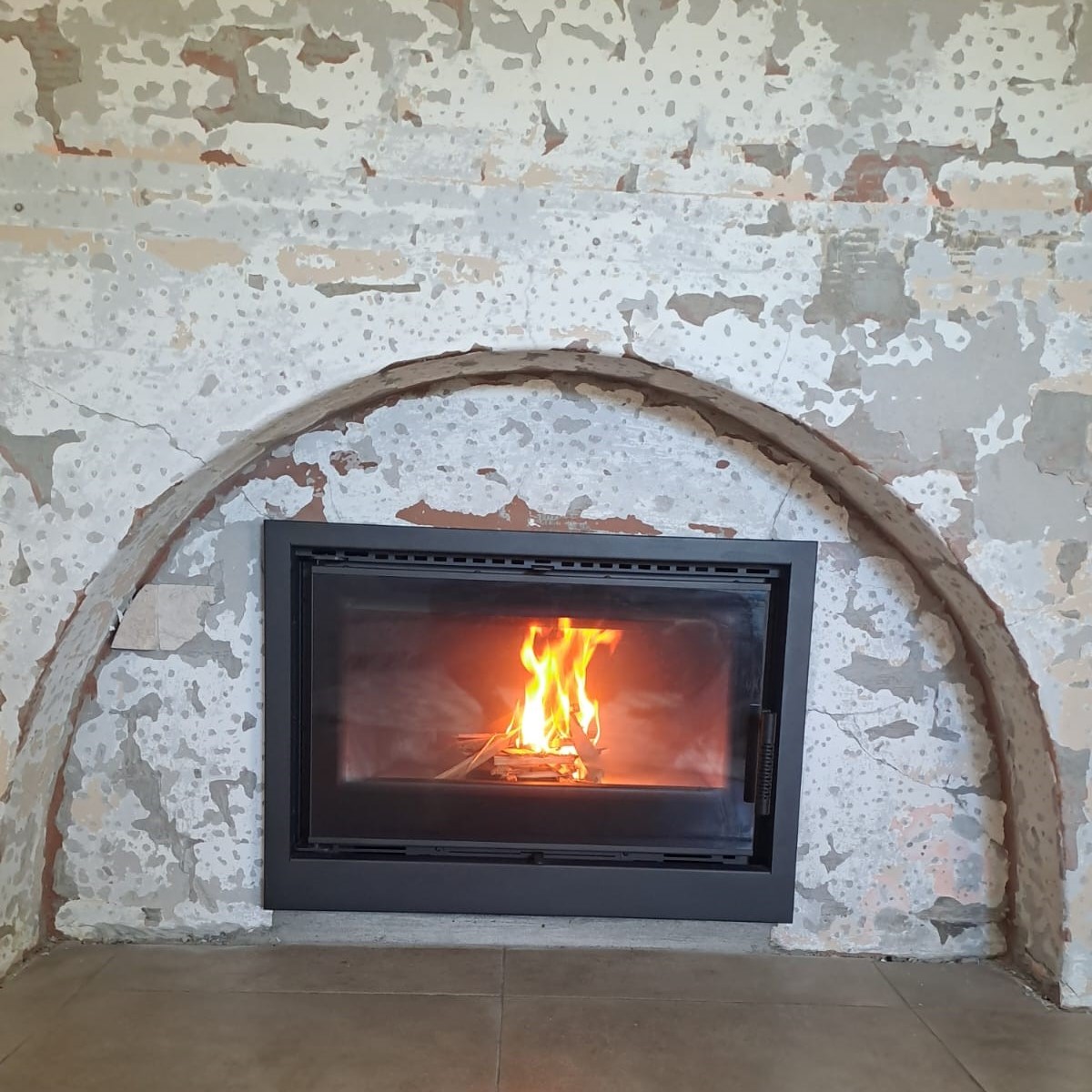 Kratki Arke 80 built in fireplace no fans, insert fireplace