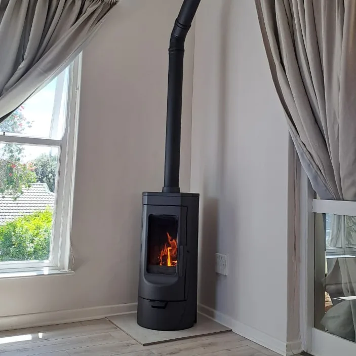 Tara fireplace, cast iron, freestanding, plamen